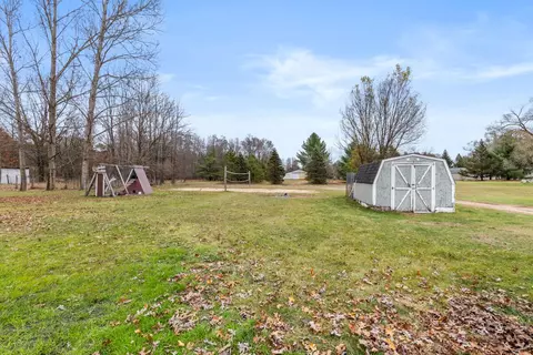 Exterior - 86 S Lester, White Cloud, MI 49349 photo 5 of 6