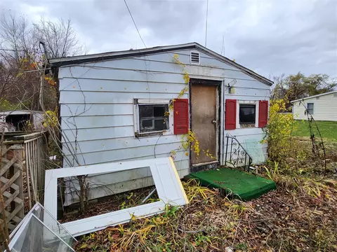 1724 Plimpton, Benton Harbor, MI 49022