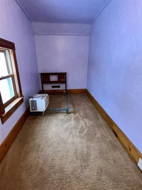 Bedroom - 8 W Post, Newaygo, MI 49337 photo 3 of 7