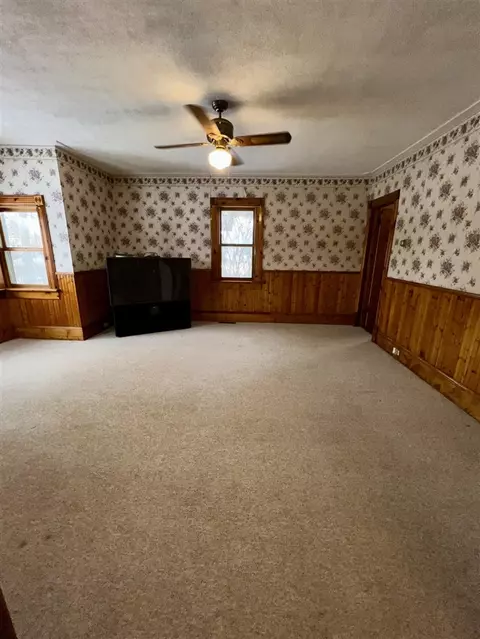 Bedroom - 8 W Post, Newaygo, MI 49337 photo 1 of 7