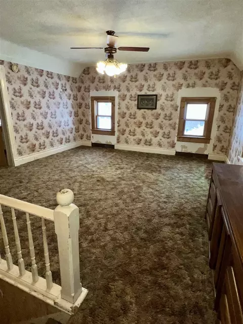 Bedroom - 8 W Post, Newaygo, MI 49337 photo 4 of 7