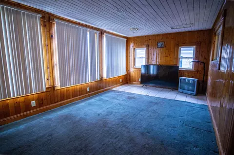 Living - 8 W Post, Newaygo, MI 49337 photo 2 of 3
