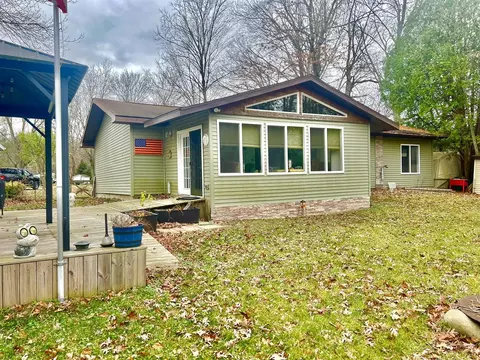 Exterior - 5376 Circle, Reading, MI 49274 photo 4 of 11