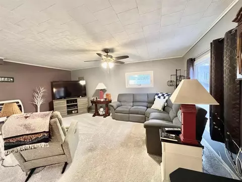 Living - 5376 Circle, Reading, MI 49274 photo 6 of 8