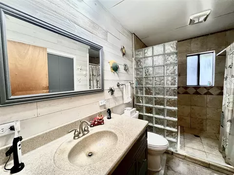 Bath - 5376 Circle, Reading, MI 49274 photo 1 of 4