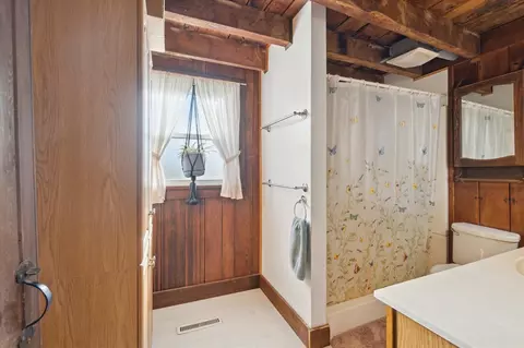 Bath - 9400 Brott Rd, Reading, MI 49274 photo 2 of 2