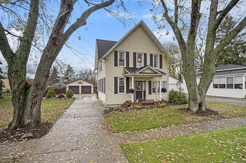 5993 Church, Holland, MI 49423
