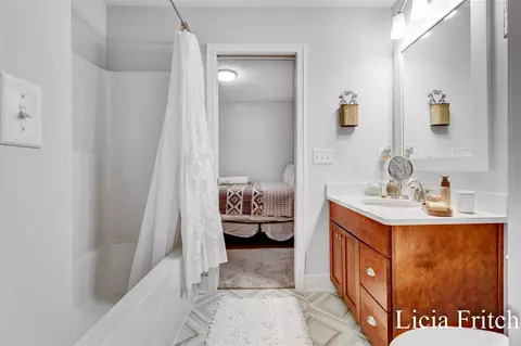 Bath - 810 S S Lk, Whitehall, MI 49461 photo 6 of 7