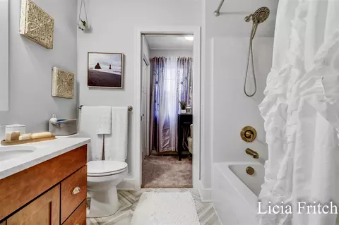 Bath - 810 S S Lk, Whitehall, MI 49461 photo 3 of 7