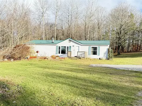 7607 5 Mile, Hesperia, MI 49421