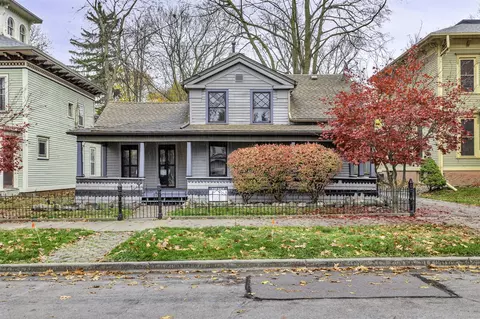 403 Dennis, Adrian, MI 49221