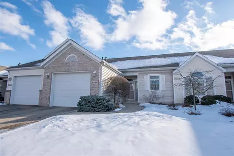 3266 Town Xing, Grandville, MI 49418
