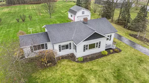 10426 Burlingame, Byron Center, MI 49315