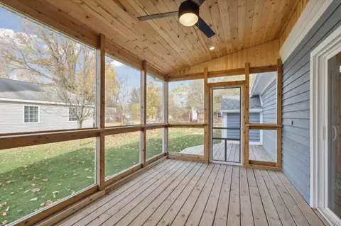 Exterior - 133 E Main, Mendon, MI 49072 photo 8 of 12