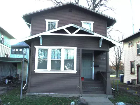219 Old Orch, Kalamazoo, MI 49007