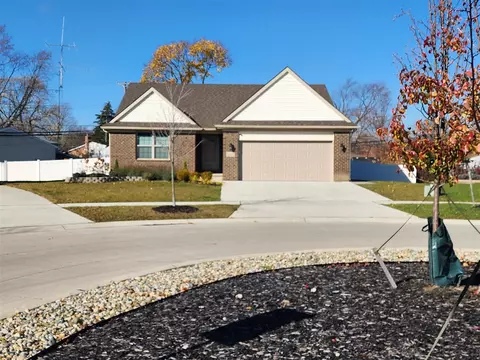 8433 Berwick, Westland, MI 48185