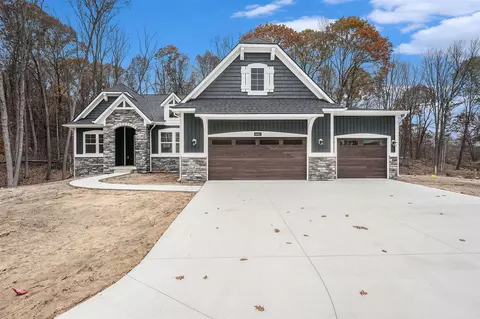 8062 Fall Harvest, Rockford, MI 49341