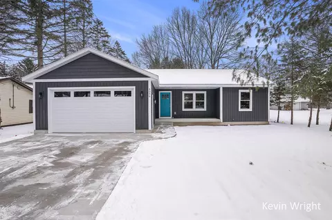 4056 Buck, Norton Shores, MI 49444