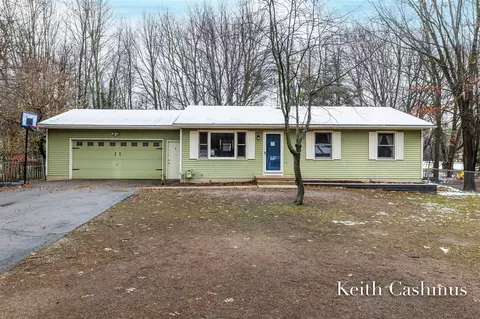 2849 Fairway, Dorr, MI 49323