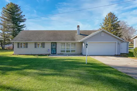 69028 Island, Edwardsburg, MI 49112