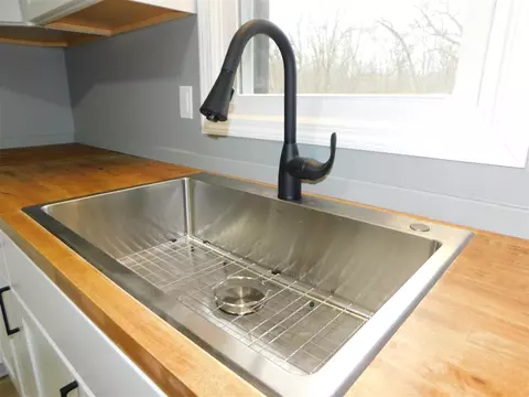 900 E Augusta, Augusta, MI 49012 photo 6