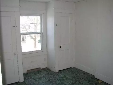 909 2nd, Jackson, MI 49203 photo 5