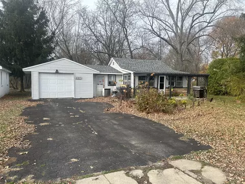 337 Lewis, Watervliet, MI 49098