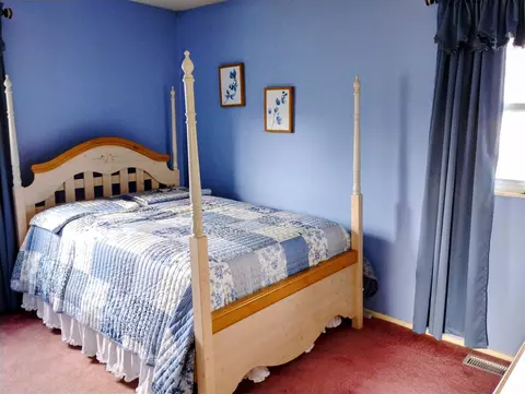 Bedroom - 3958 Viking, Jackson, MI 49201 photo 6 of 6