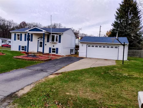 3958 Viking, Jackson, MI 49201