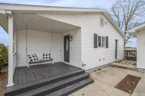 Exterior - 68850 Cassopolis, Cassopolis, MI 49031 photo 3 of 8