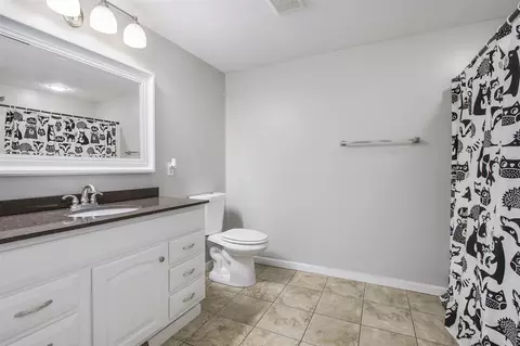 Bath - 68850 Cassopolis, Cassopolis, MI 49031 photo 1 of 2