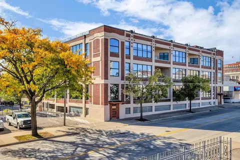 109 W Washington #22, Jackson, MI 49201