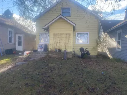 408 E Melendy #2, Ludington, MI 49431