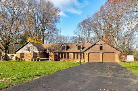 1595 St Joseph, Saint Joseph, MI 49085