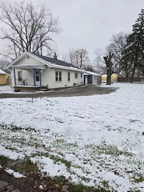 6373 Hyde Park, Romulus, MI 48174