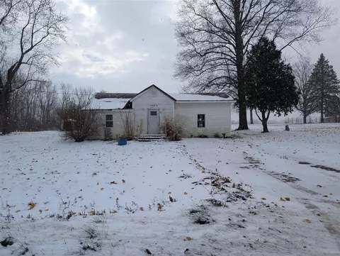 6302 Shanghai, Eau Claire, MI 49111