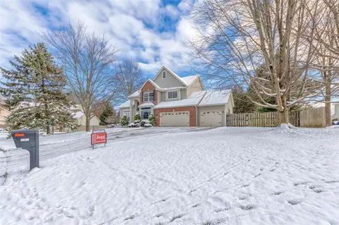 9743 Chambray, Portage, MI 49002