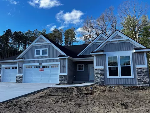 17437 Baltrusol, Spring Lake, MI 49456