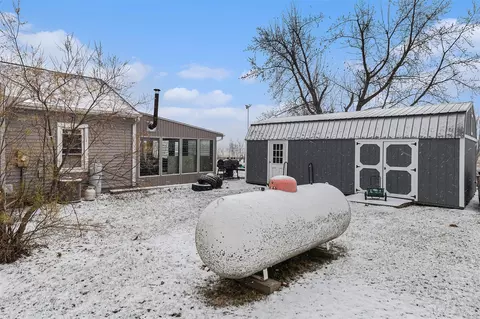 Exterior - 10301 Case, Brooklyn, MI 49230 photo 6 of 11