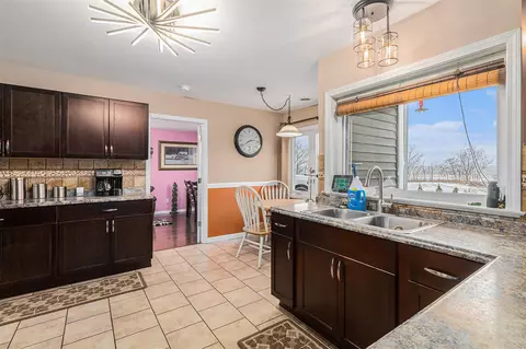 Kitchen - 10301 Case, Brooklyn, MI 49230 photo 4 of 5