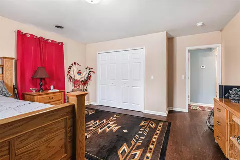Bedroom - 10301 Case, Brooklyn, MI 49230 photo 3 of 6