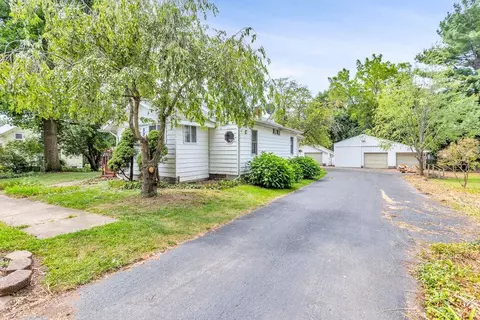 Exterior - 934 Bush, Jackson, MI 49202 photo 3 of 3