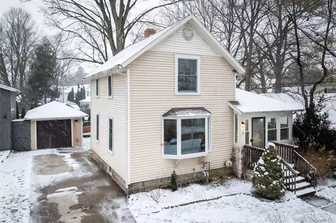 418 S Market, Hastings, MI 49058