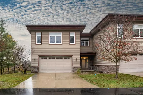 398 Summit #2D, Kalamazoo, MI 49001