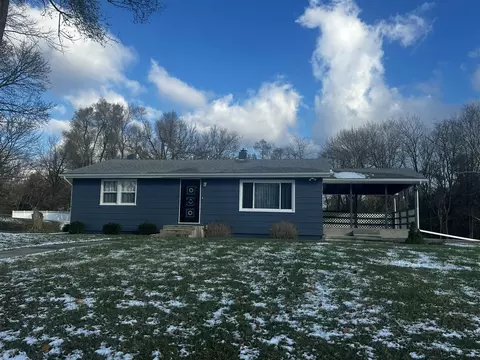 310 N Wolcott, Hillsdale, MI 49242