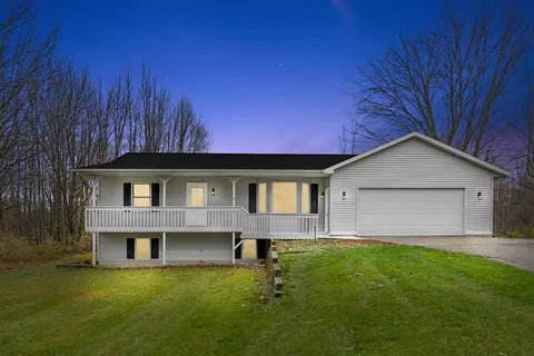 9826 Bingham, Zeeland, MI 49464