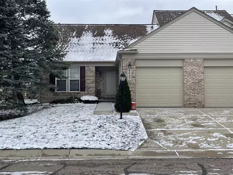 4537 Hunters, Canton, MI 48188
