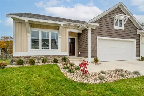 4039 Bungalow #42, Saint Joseph, MI 49085
