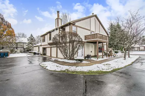 4842 Foxfire, Portage, MI 49024