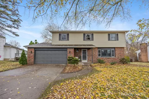 1609 Waterbury, Grand Rapids, MI 49508